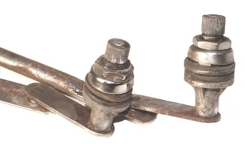 26371-14600 DATSUN ROADSTER WIPER PIVOT